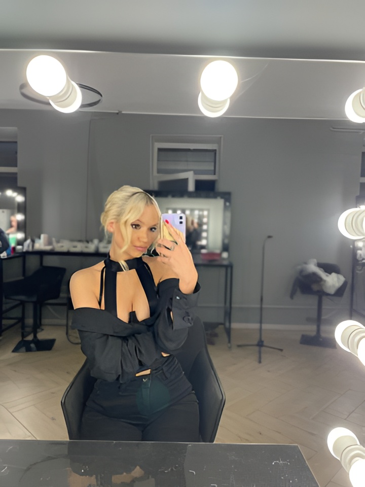 Рада привлекальеная девушка из Коломны цена от 10000 руб