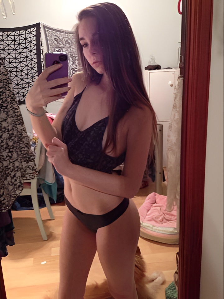 Индивидуалка Викторина, доступна для личного знакомства от 10000 руб