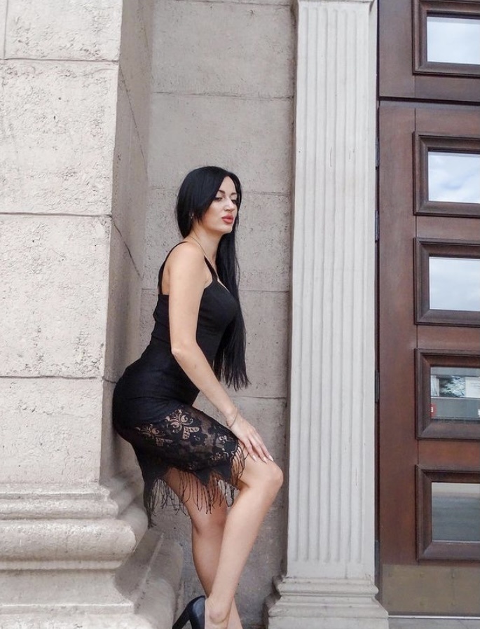 Индивидуалка 🎥 Урсула, доступна для личного знакомства от 4000 руб