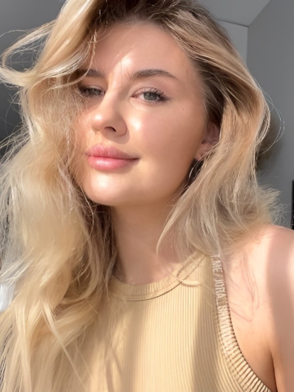 Эсмеральда привлекательная девушка из Коломны цена от 5000 руб