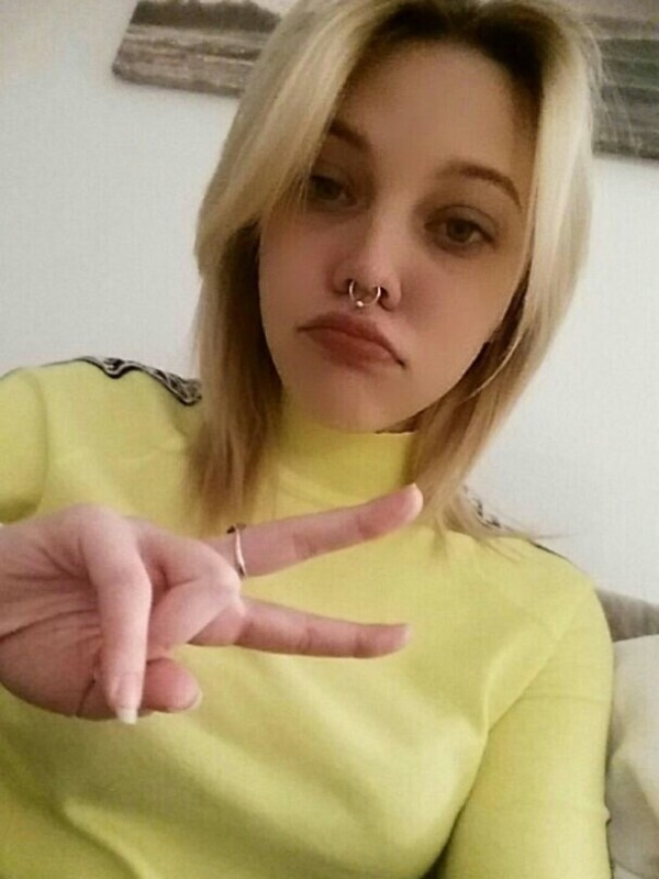 Оля привлекательная девушка из Коломны цена от 3500 руб